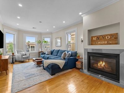 45 Pearl St #3