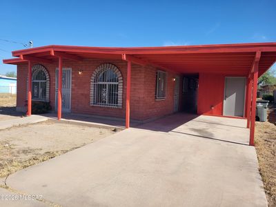 832 W Calle Retama