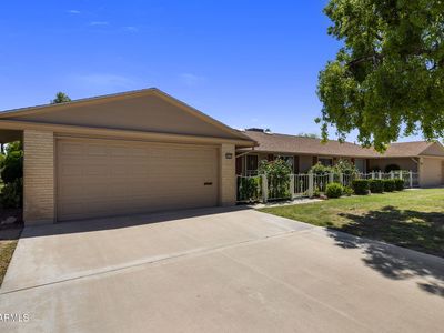 10325 W Prairie Hills Cir