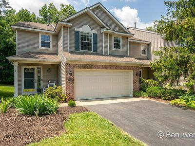 3916 Old Elm Dr SE