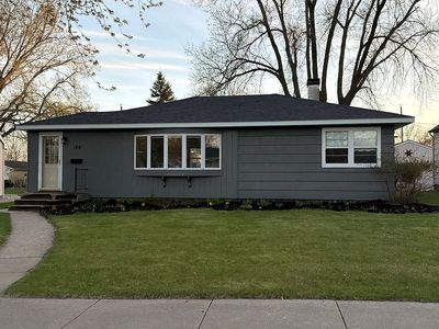 Property at 104 S California Ave, Morris, MN