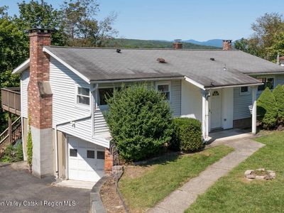 548 Mountain View Avenue