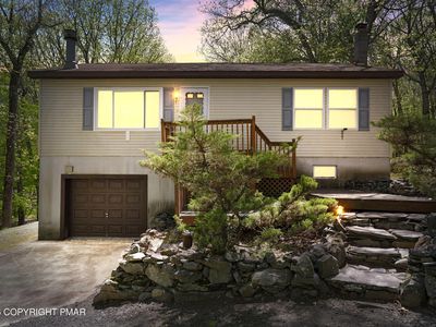 Property at 140 Whippoorwill Dr, Bushkill, PA