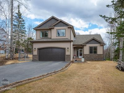 2545 N Leah Cir