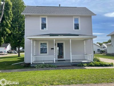 105 E Dewey St