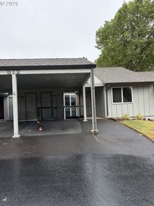 812 NW 132nd St APT C