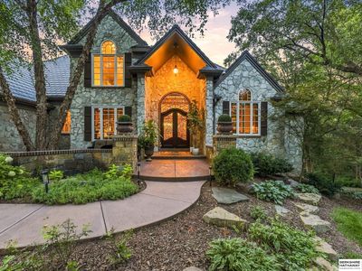 20709 Cedar Heights Cir