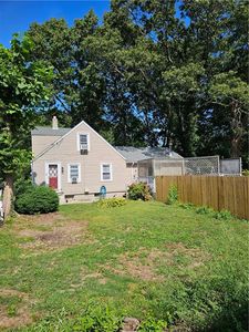 46 Sweet St