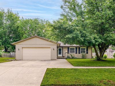 Property at 1104 S Marietta Dr, Mahomet, IL