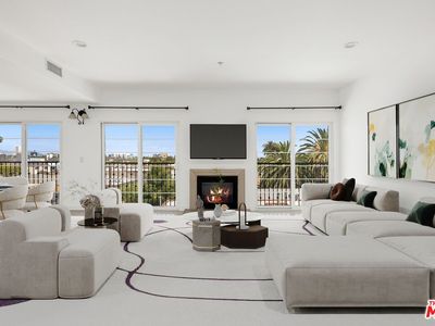 8555 Cashio St #Penthouse 4
