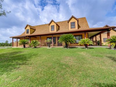 8204 S Humble Camp Rd