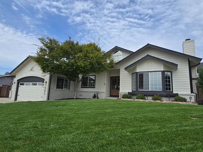 1405 S Ridgemark Dr