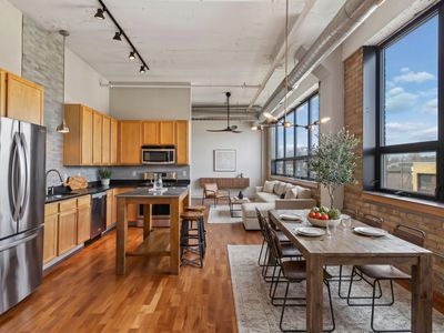 1701 Madison St NE Unit 201