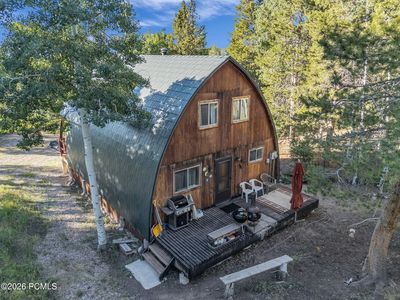 1303 Deer Ln