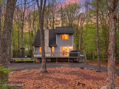 Property at 126 Dunchurch Dr, Bushkill, PA
