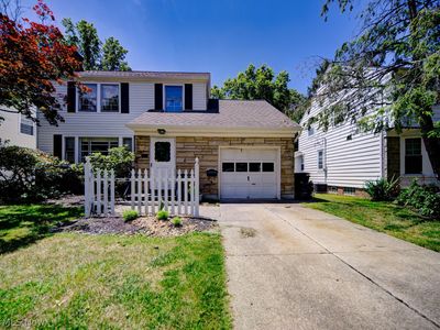Property at (Undisclosed Address), Lyndhurst, OH
