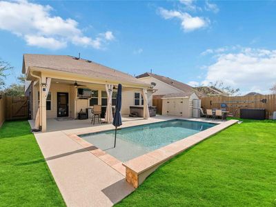 1223 Colonial Manor Dr