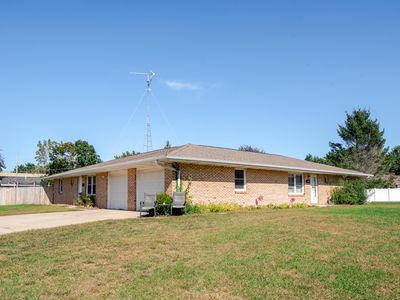 2193 Carol Ln