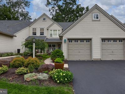 Property at 92 Hawk Valley Ln, Denver, PA