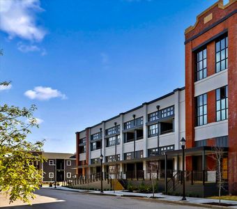 1800 S Watkins St Unit 6