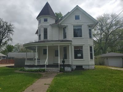 Property at 211 S West St, Cambridge, IL