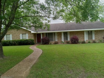 306 Nolen St