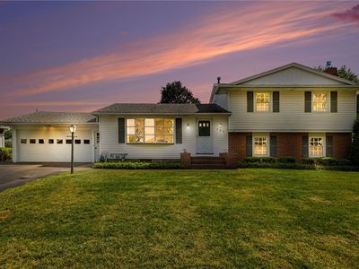 151 Queens Ln