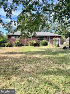 1457 Marlyns Ln