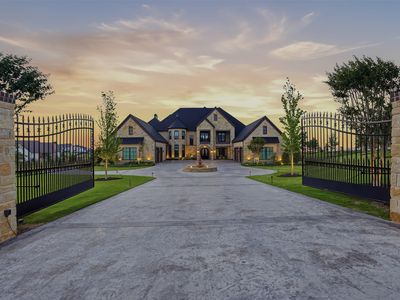 137 Angelina Dr