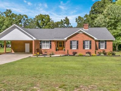 124 Peachtree Dr