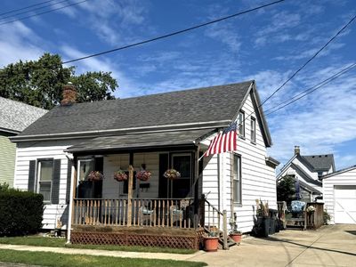 328 Bradley Ave