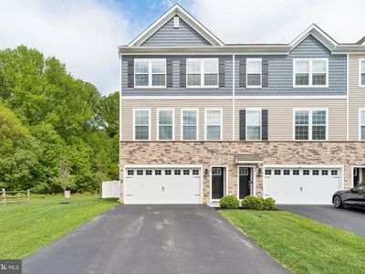 38 Sisters Farmstead Dr