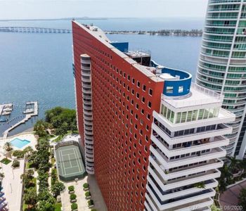 1627 Brickell Ave APT 2005