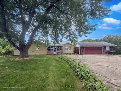 40W867 Big Timber Rd