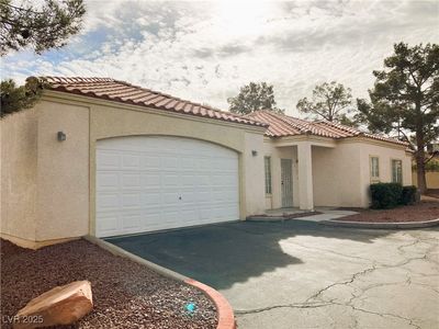 1900 N Torrey Pines Dr UNIT 132