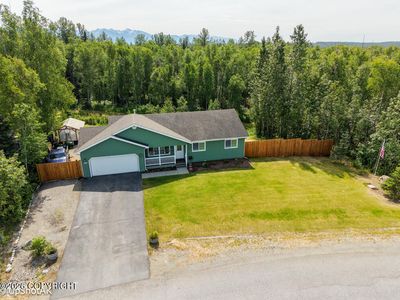 586 N Pine Ridge Loop