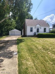 7205 Claybourne Ave