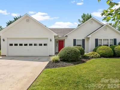 Property at 54 English Oak Rd, Fletcher, NC