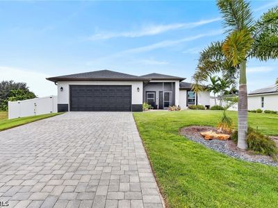 614 NW 38th Ave