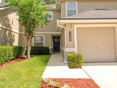 1525 VINELAND Circle UNIT B
