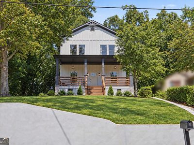 109 Moury Ave SE