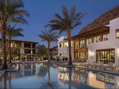 5050 N CAMELBACK RIDGE Drive #1304