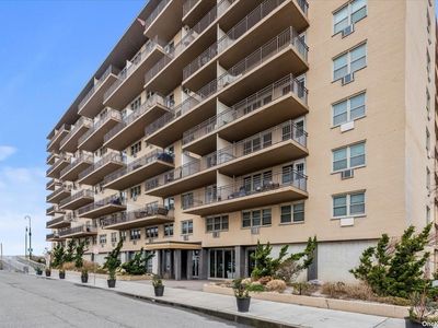 25 Neptune Blvd UNIT 7D