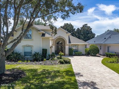 909 SPRING LAKE Court