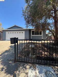 1178 Roleen Dr