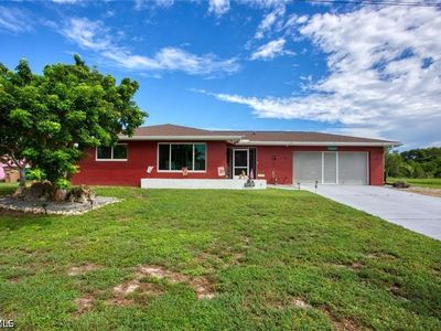 1227 Everest Pkwy