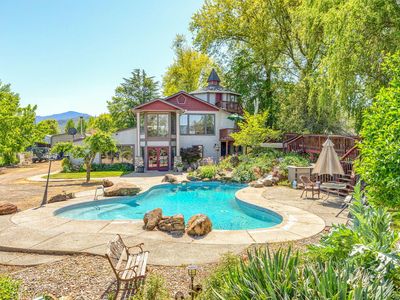 3600 Madrona Ln