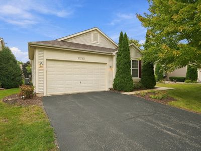 Property at 21240 Windsor Lake Ln, Crest Hill, IL
