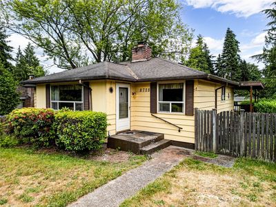 8728 224th Street SW