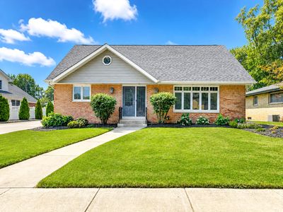 9036 Orchard Dr